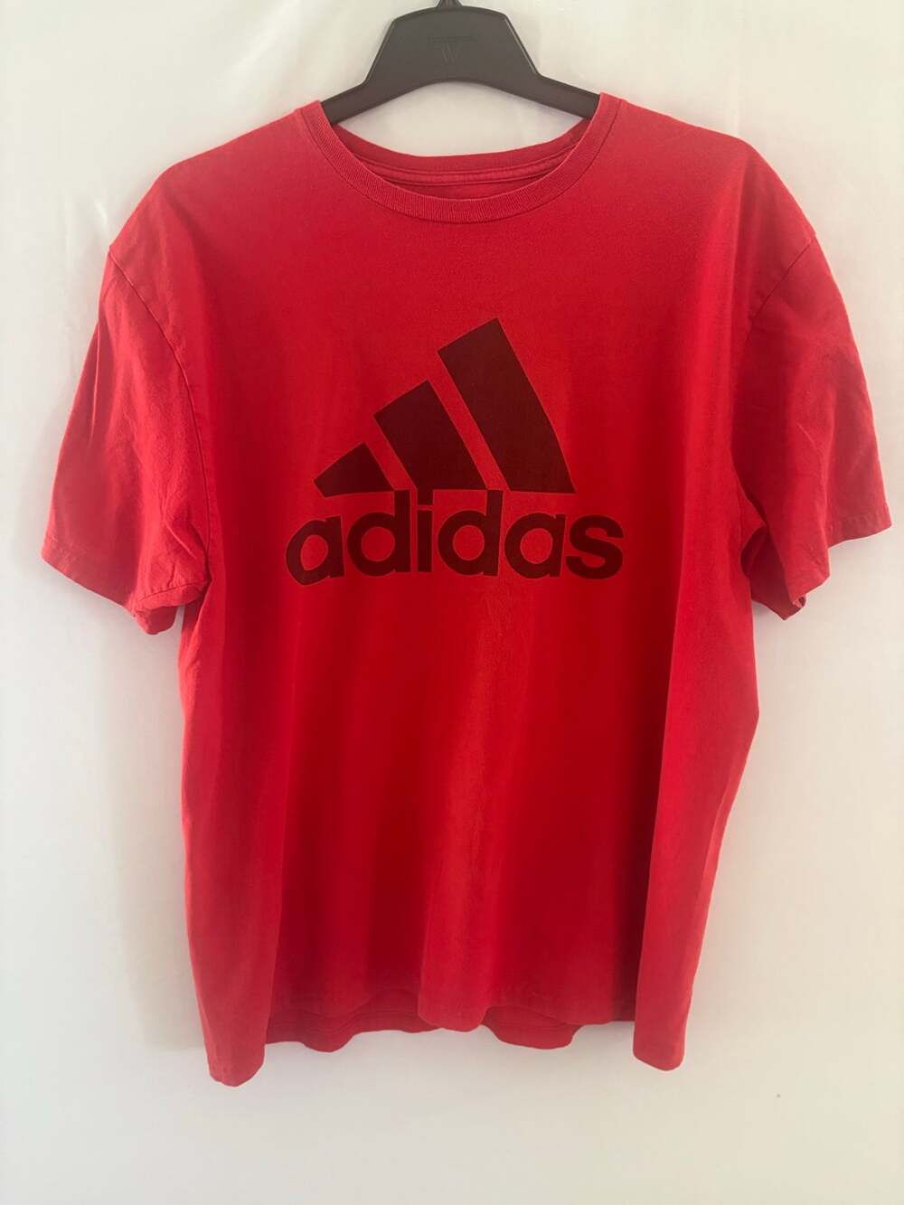 Adidas Go-To Tee Men's XL Red Maroon Badge of Sport Big Logo T-Shirt